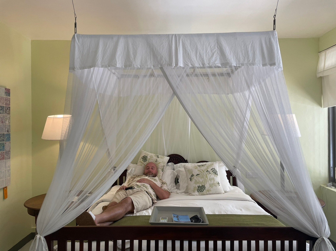 天堂之路酒店主图