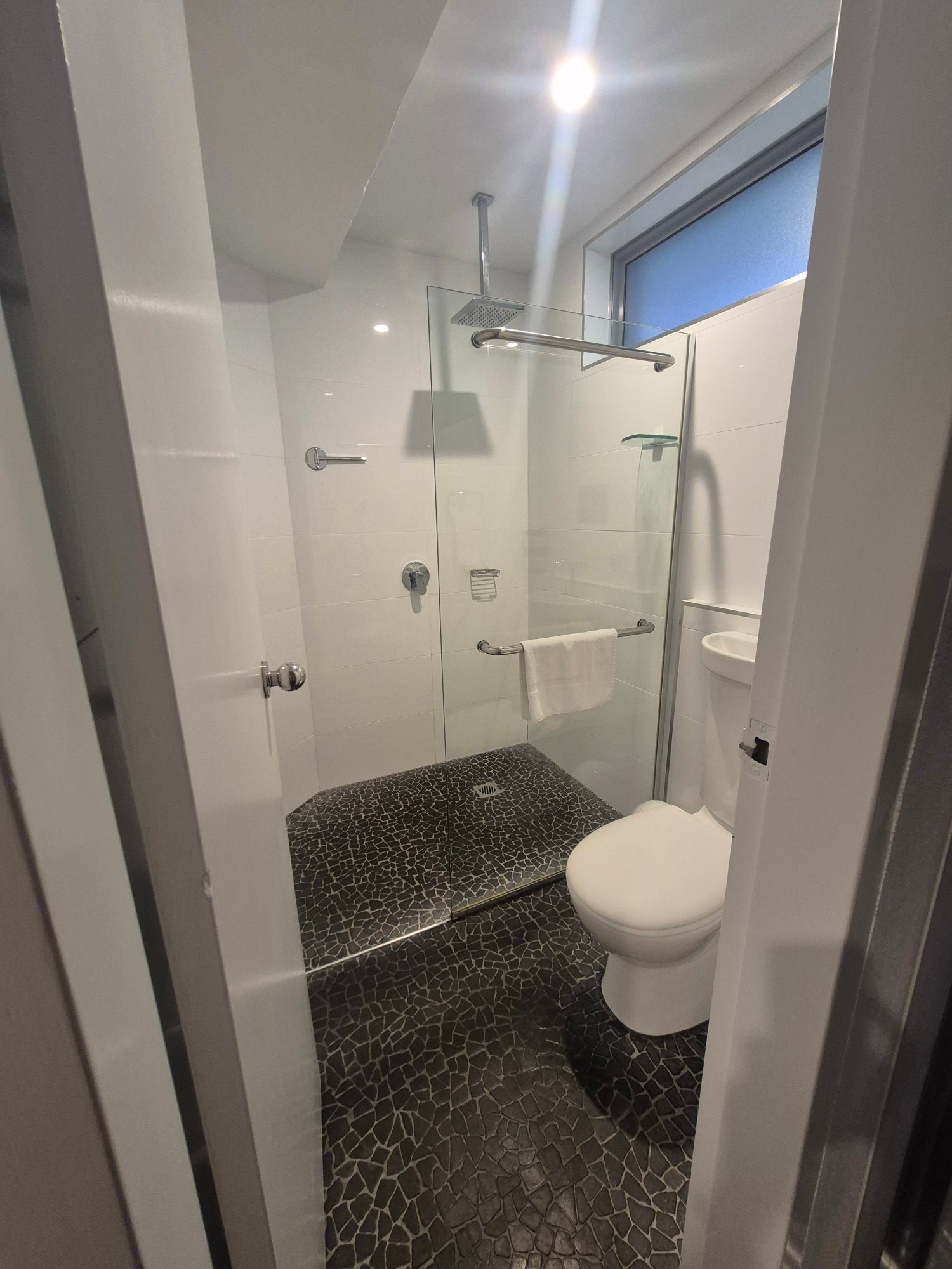 Merewether Motel-浴室