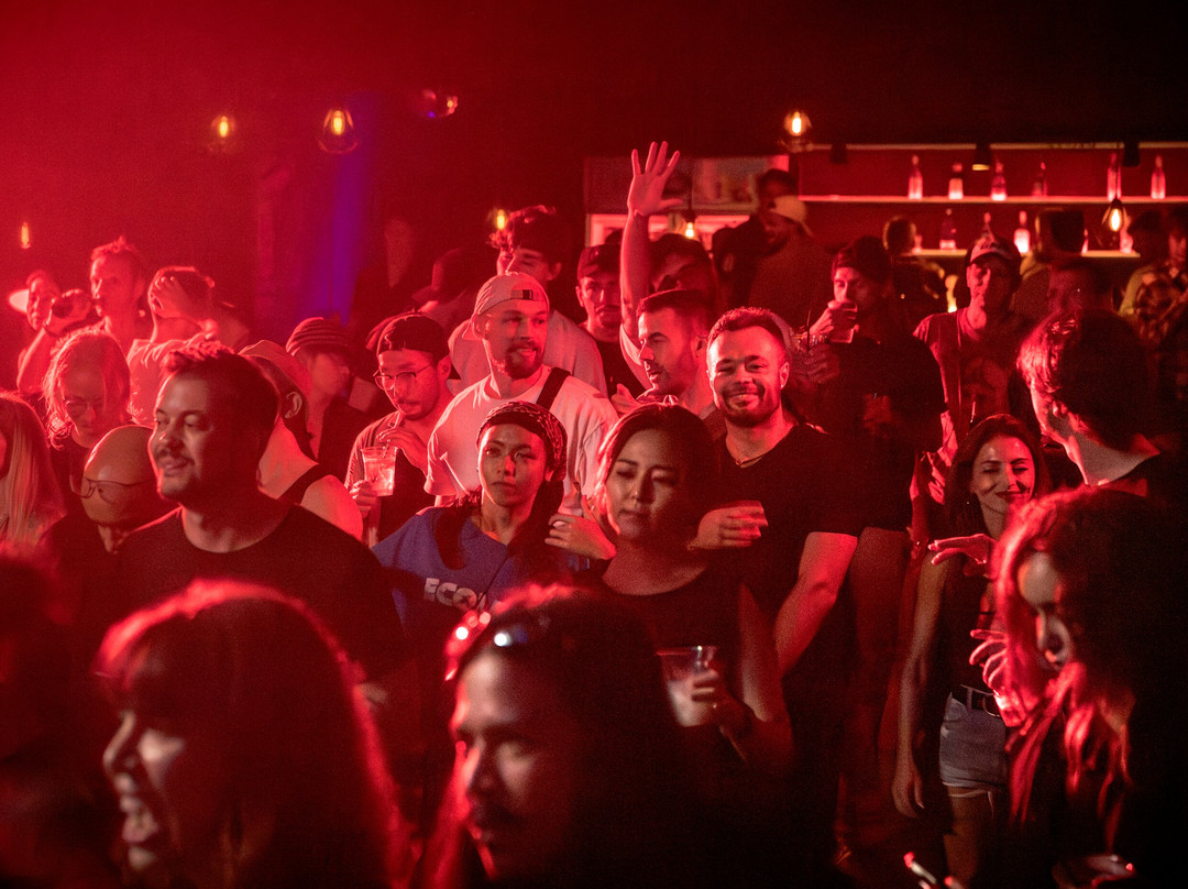 Red CNX-清迈必去景点