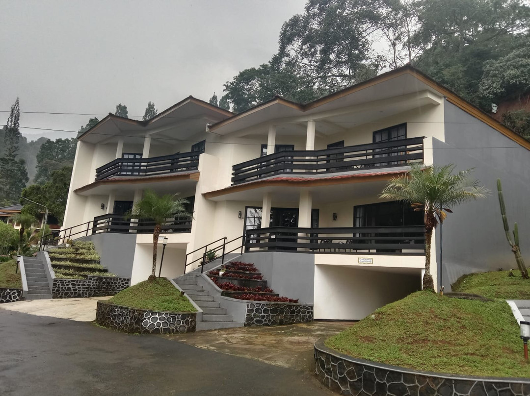 Lembah Hijau Resort Hotel主图
