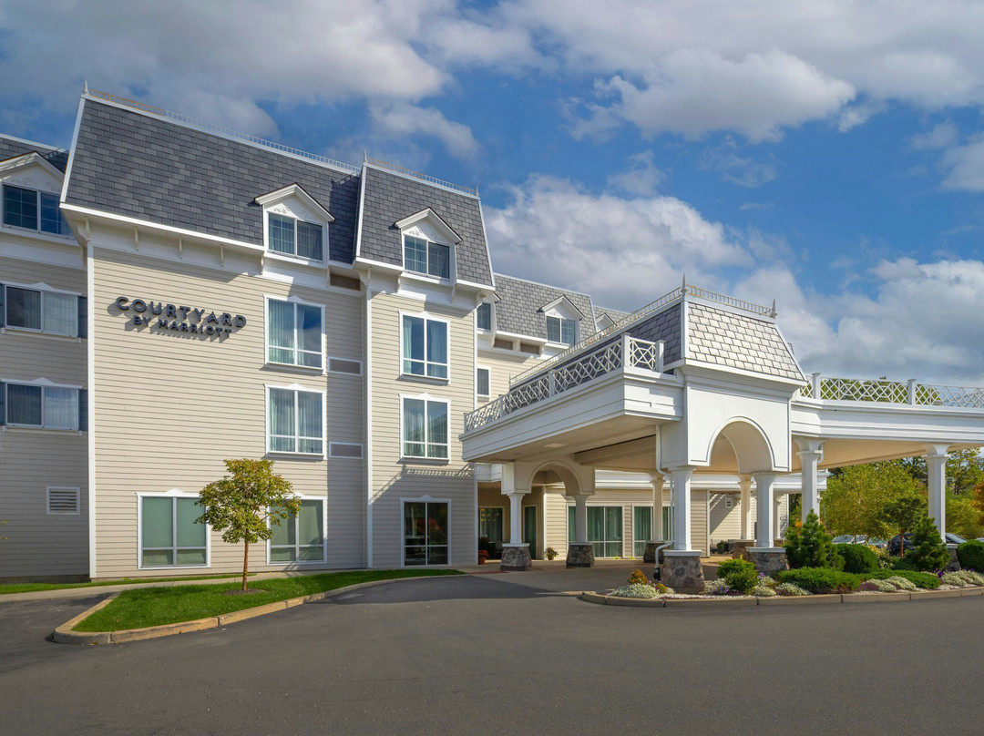 Courtyard by Marriott Lenox Berkshires