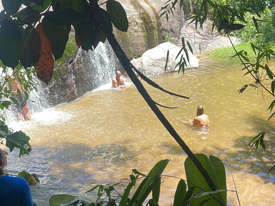 Cachoeira dos Tres Tombos-伊利亚贝拉必去景点