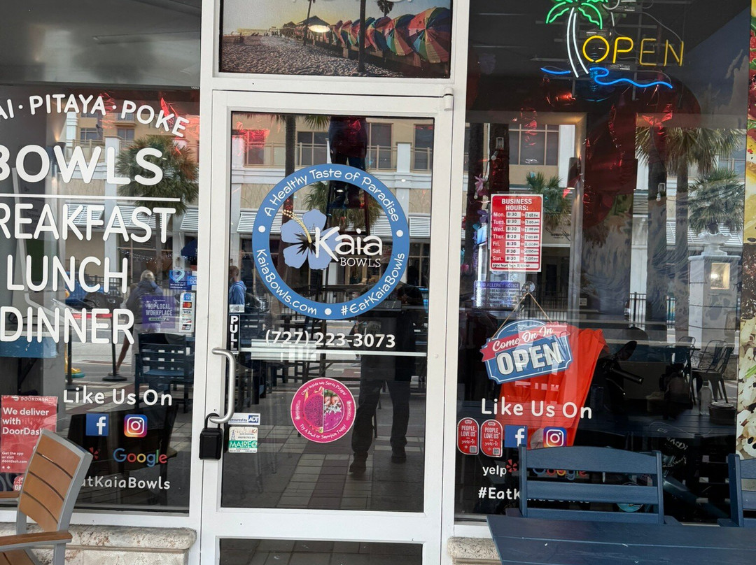 Kaia Bowlsarwater Beach N