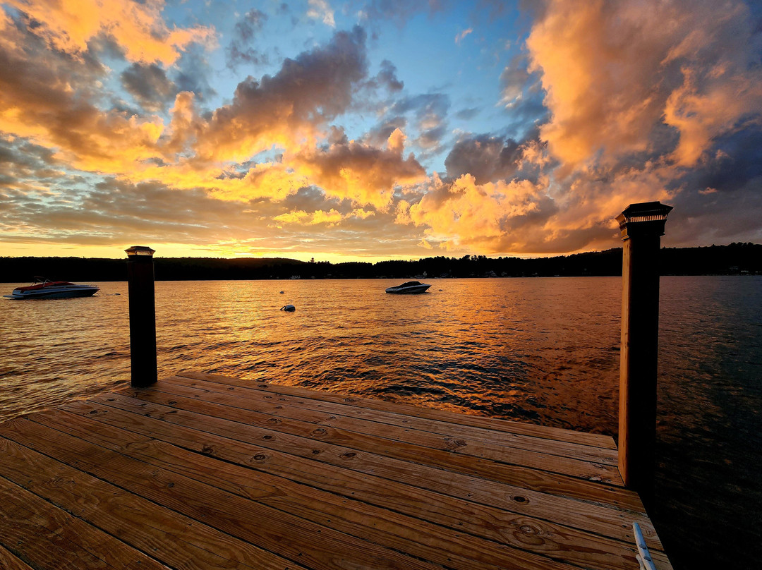 Birch Knoll Motel主图