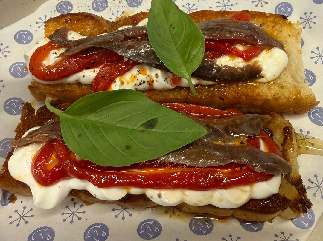 Part Time Lover主图