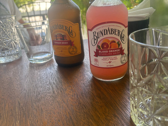 维卢休闲旅馆主图