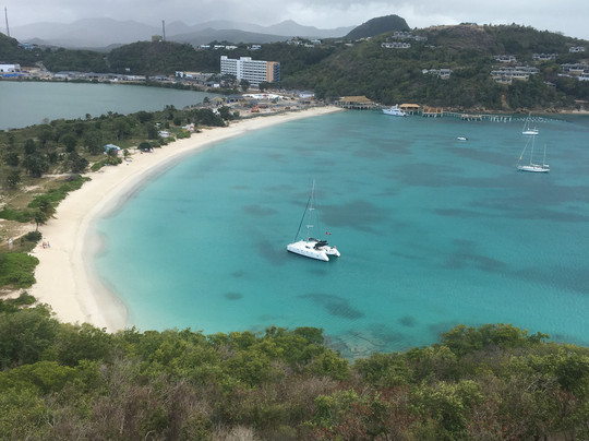 Catamaran Sailing Antigua-Jolly Harbour必去景点
