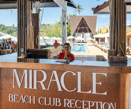 Miracle Beachclub Kohchang