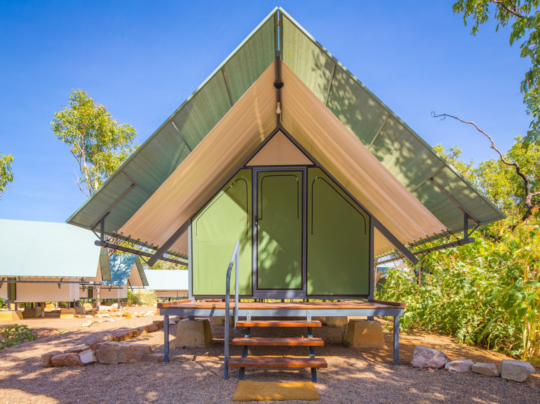 艾玛乔治度假酒店主图