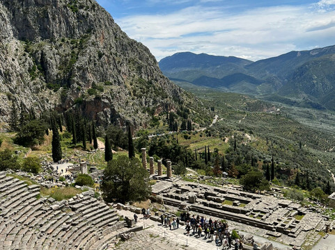 Ancient Theatre-德尔斐必去景点
