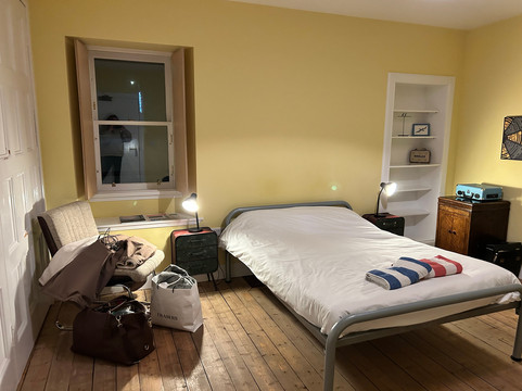 The Dolphin Inn Hostel主图