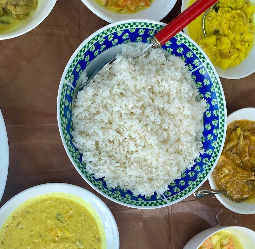 沃萨娜海滩酒店主图