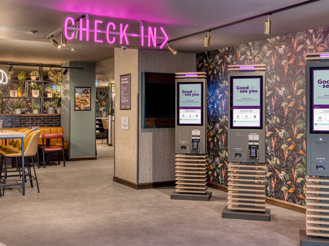 伯爵府智选假日酒店主图