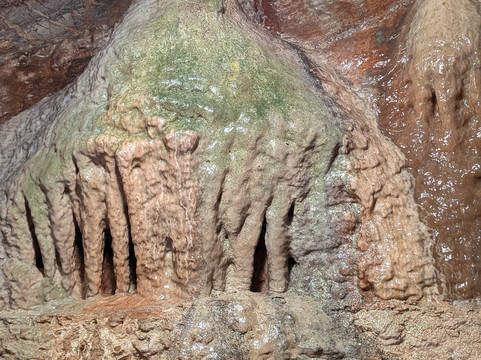 肯特洞穴-托基必去景点