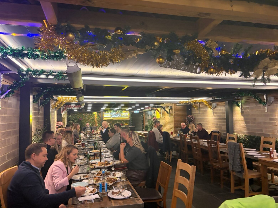Toni's Greek Tavern