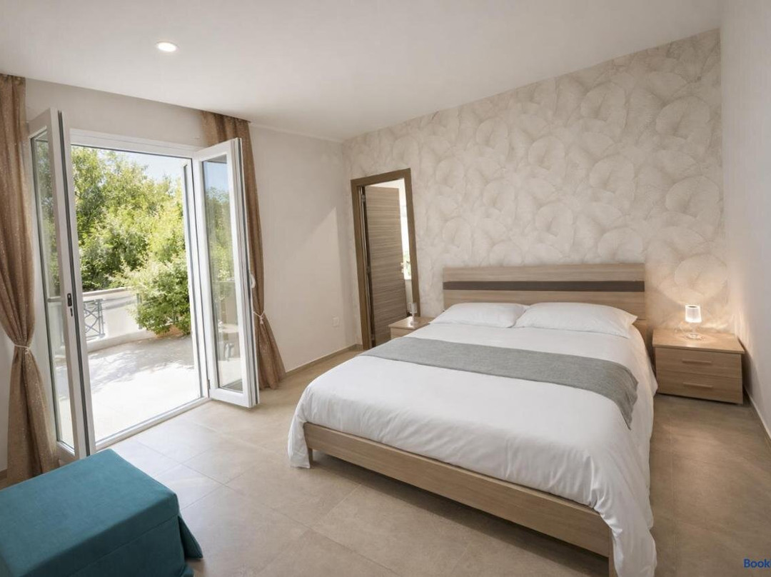 Coast To Coast Heated Rooms & Seasonal Pool, vicino Pompei