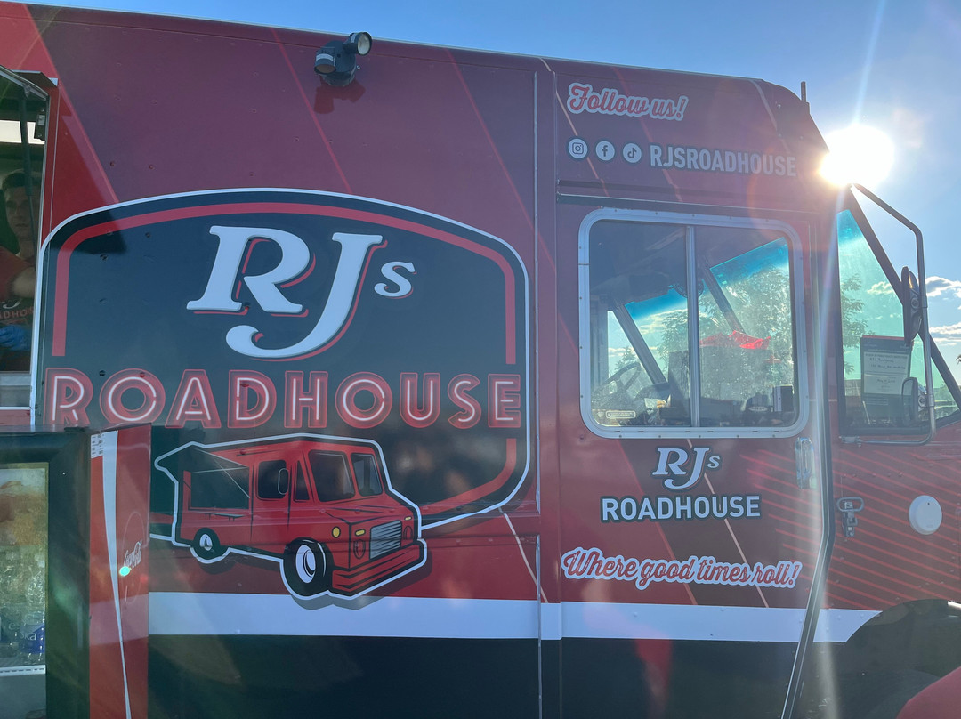 RJS Roadhouse Food Truck