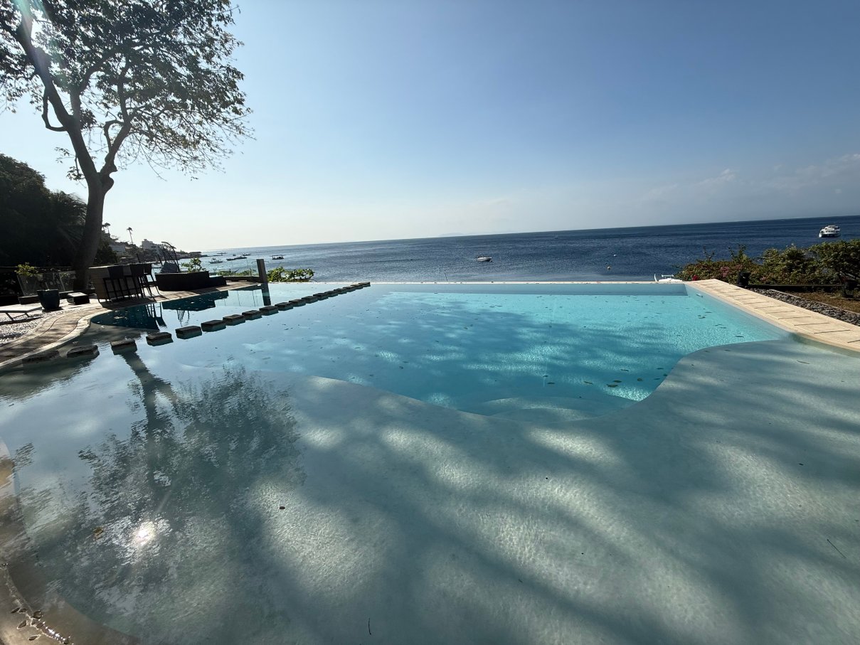 Aiyanar Beach and Dive Resort-泳池