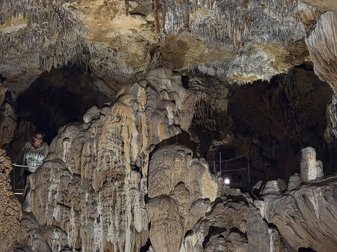 Sfentoni Cave-Zoniana必去景点