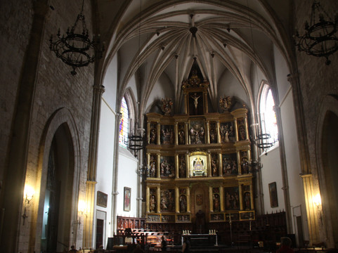Santa Maria de Prado Cathedral-雷阿尔城必去景点