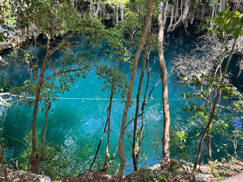 Cenote Yokdzonot-Yokdzonot必去景点