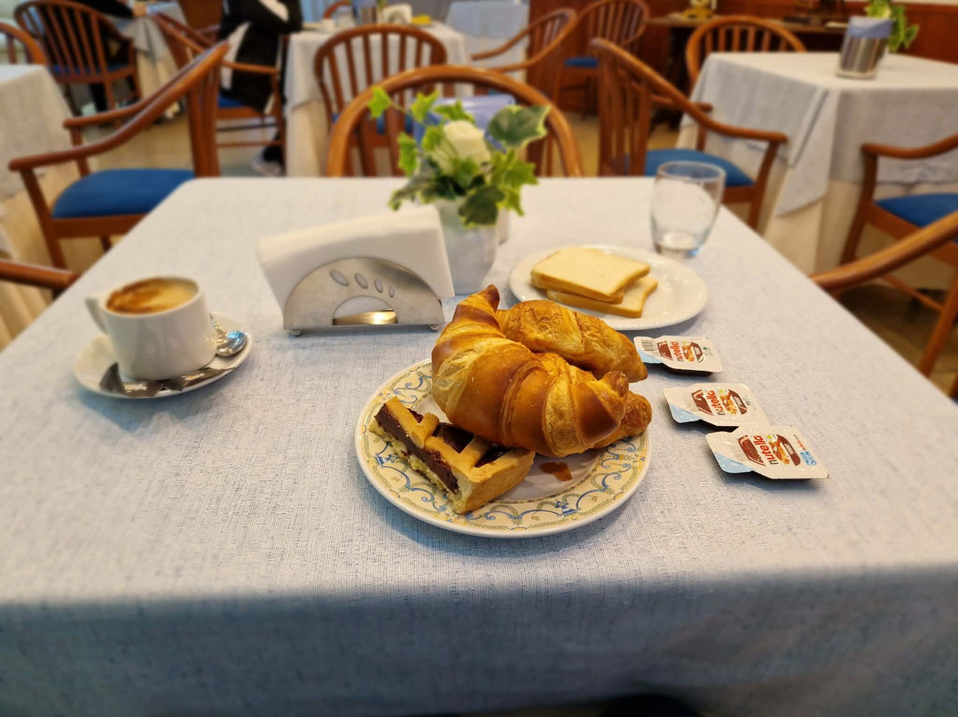 马达洛尼酒店主图