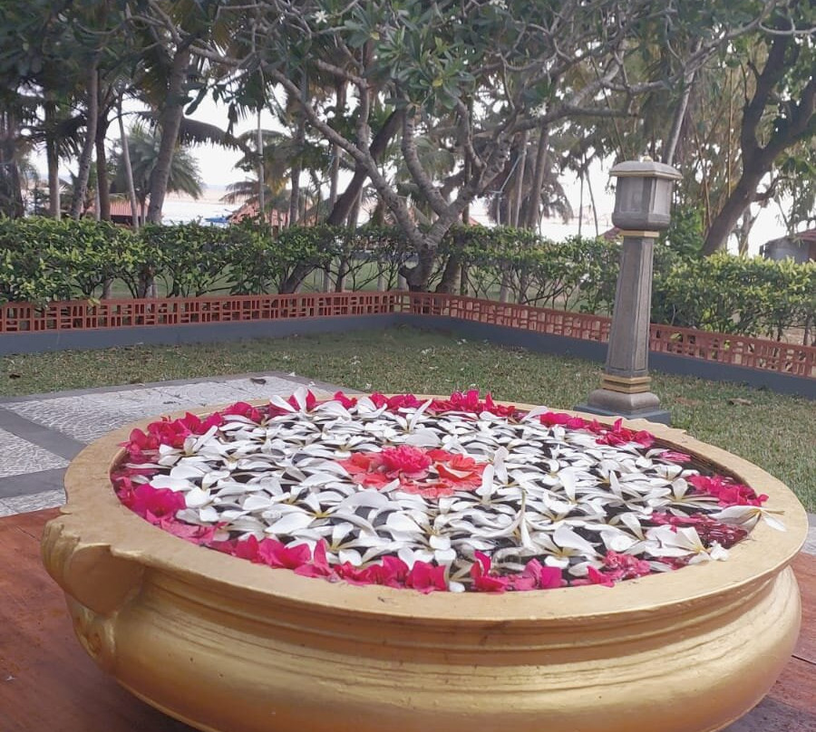 波瓦尔岛度假村主图