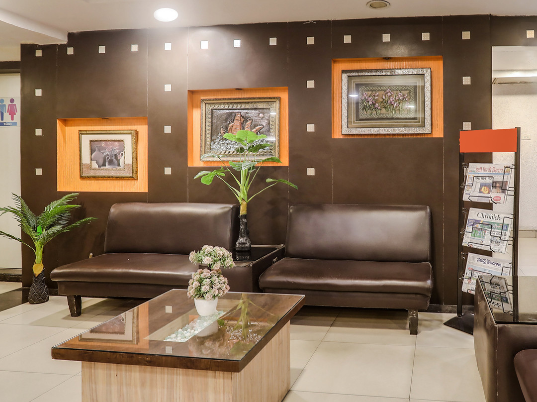 OYO 11079 Hotel Prestige