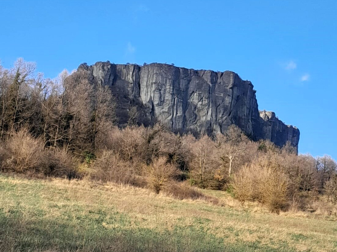 Pietra di Bismantova-Castelnovo ne' Monti必去景点