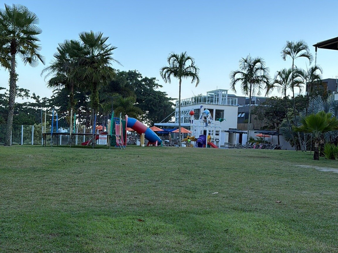 Beach Hotel Sunset主图