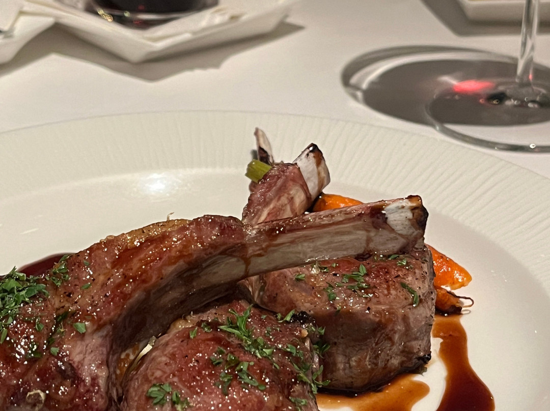 香港夏利酒店主图