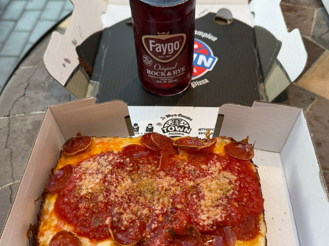 Dtown Pizzeria
