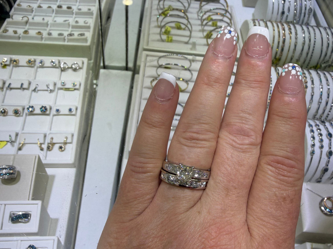 Kay's Fine Jewelry-菲利普斯堡必去景点