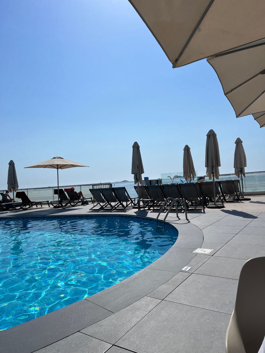 萨尔罗萨公寓酒店-旅行者