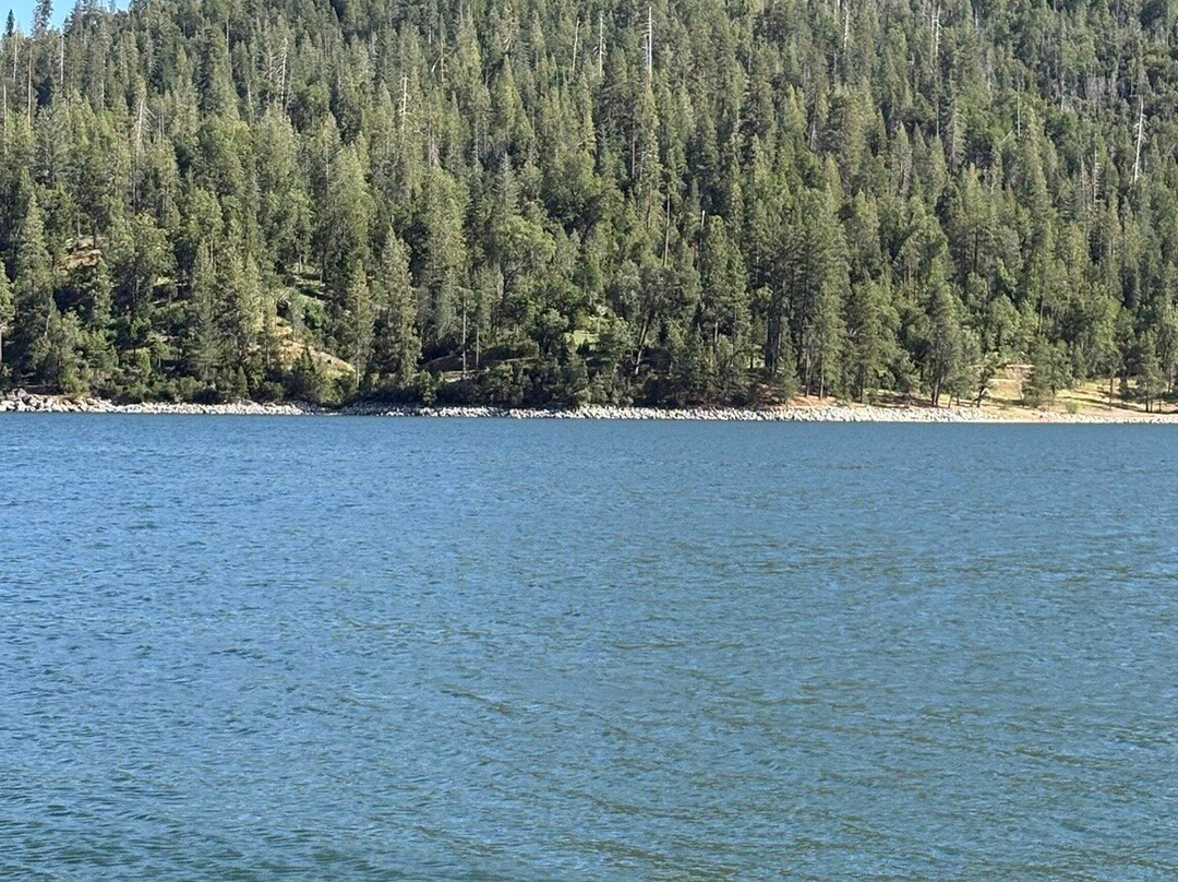 Bass Lake-布洛英罗克必去景点