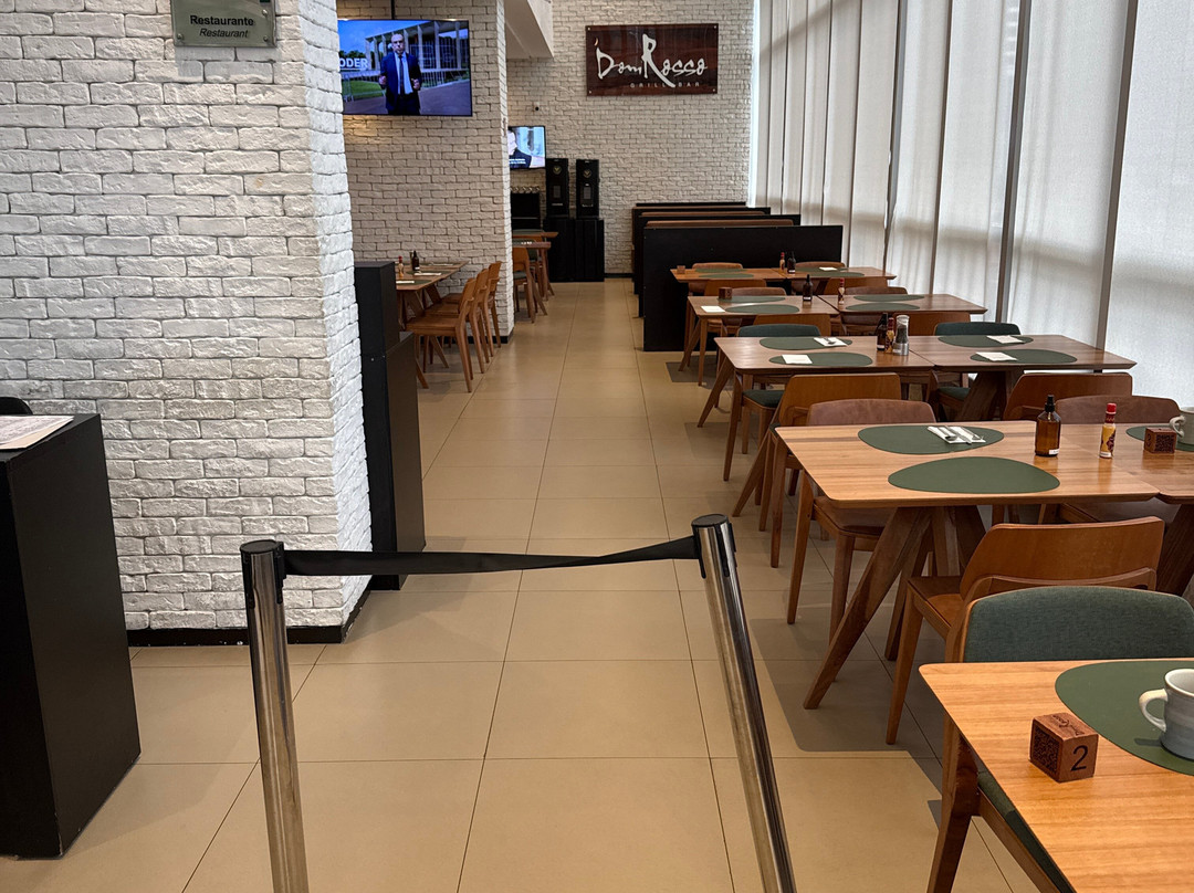 戈亚尼亚全美精选酒店主图