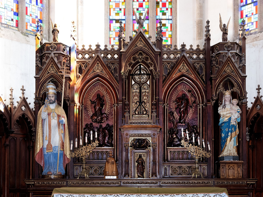 Église Saint - Pierre-Plougrescant必去景点