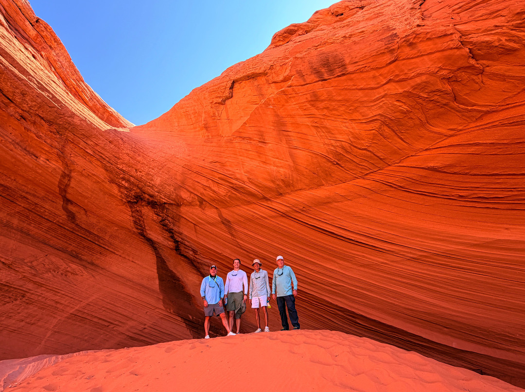 Shun'diin Canyon Tours