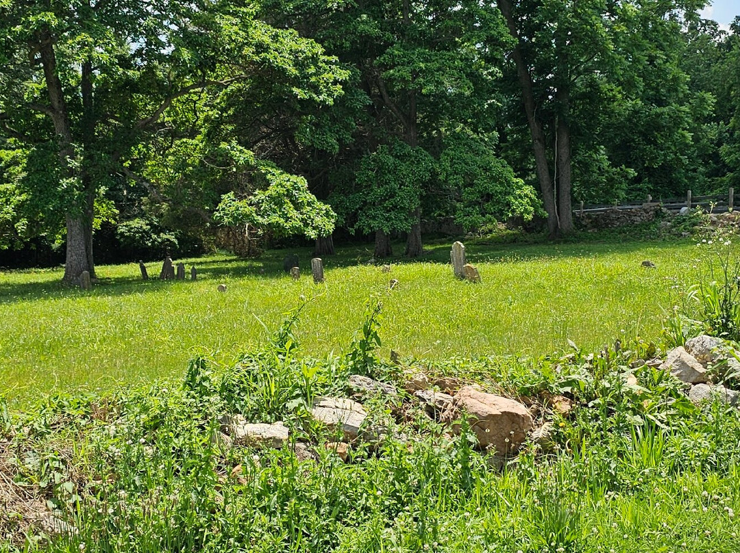 Old Stone Graveyard-Landenberg必去景点