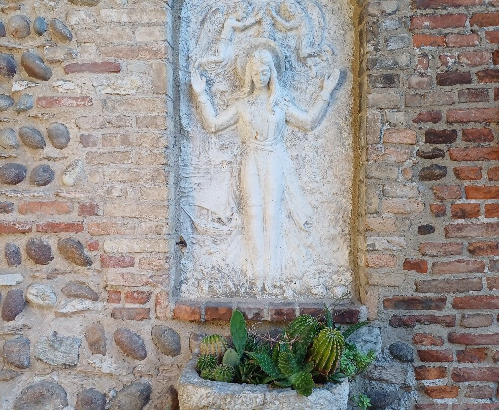 Porta Cansignorio-拉齐塞必去景点