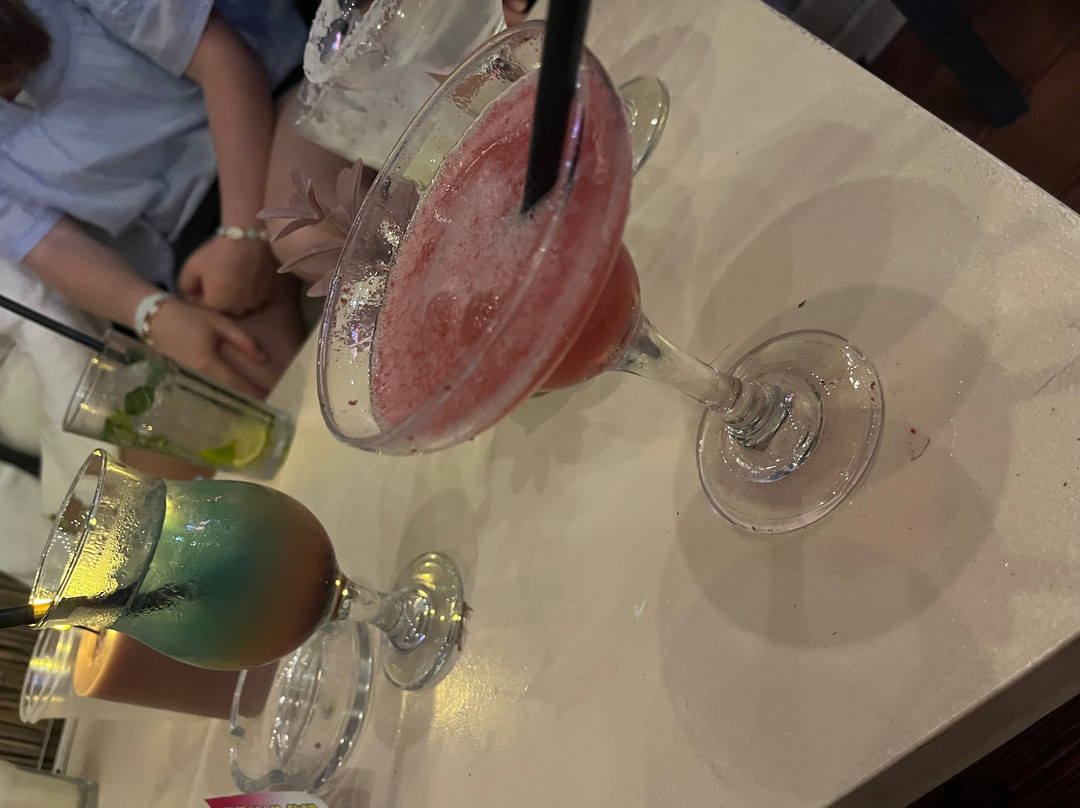 Central Bar & Restaurant