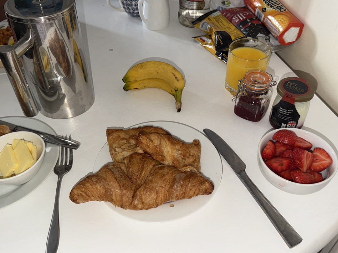 The Chantry Guest House Bed and Breakfast主图