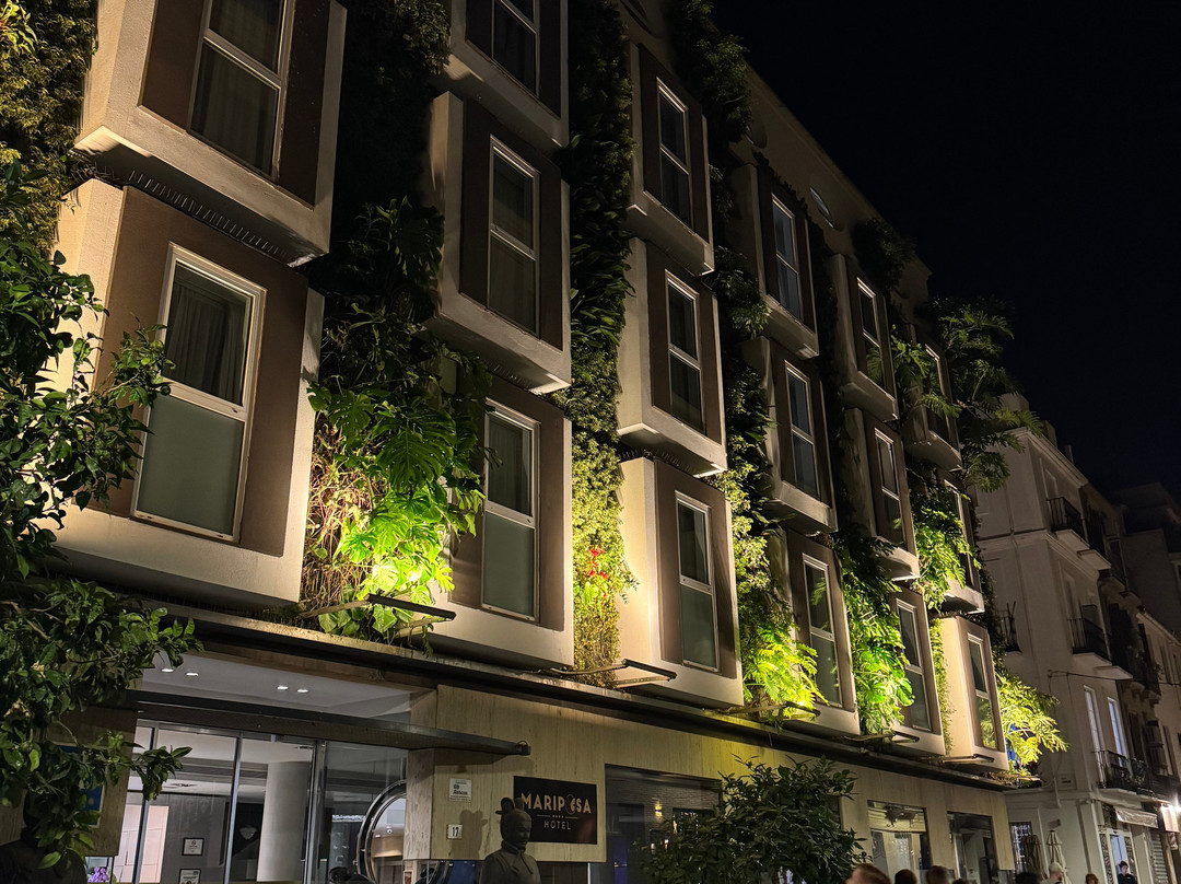 蝴蝶酒店