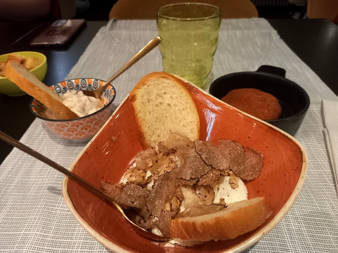 Ma'Ma' Bistrot