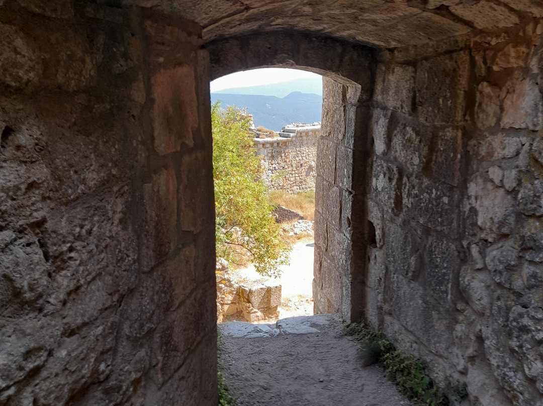 Chateau de Peyrepertuse-Duilhac-sous-Peyrepertuse必去景点