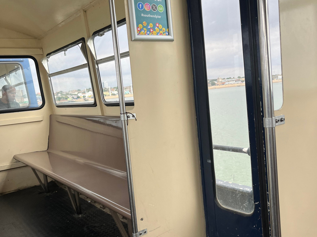 Southend Pier & Railway-滨海绍森德必去景点