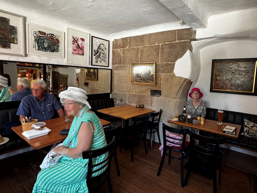 Maulbronn餐馆和美食-Wagnerhaus Café Im Klosterhof