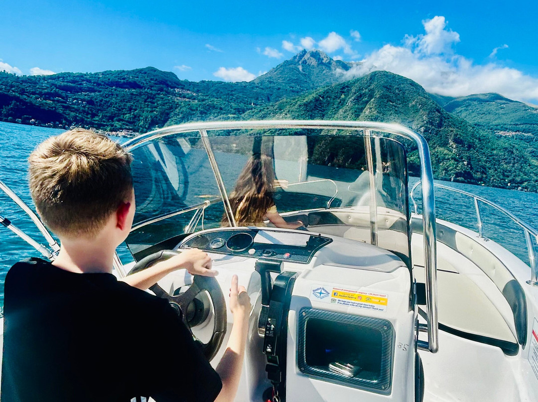 Lake Como Boat-瓦伦纳必去景点