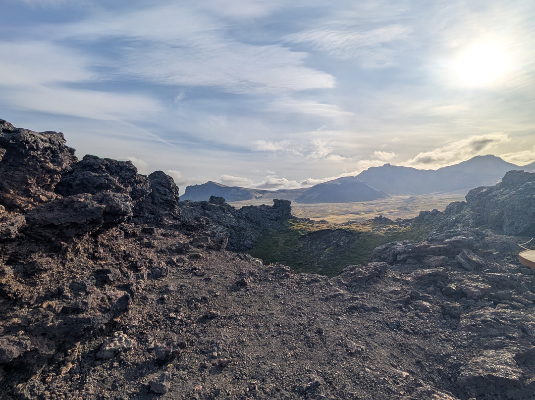Saxholl Crater-Snaefellsbaer必去景点