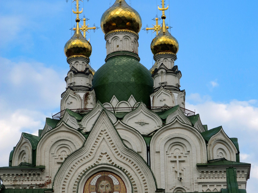 The Holy Trinity Church-Yoshkar-Ola必去景点